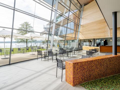 Gastrobereich im Thermalbereich